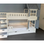 Haus-Etagenbett aus Massivholz mit Treppe und Rutsche für zwei Kinder